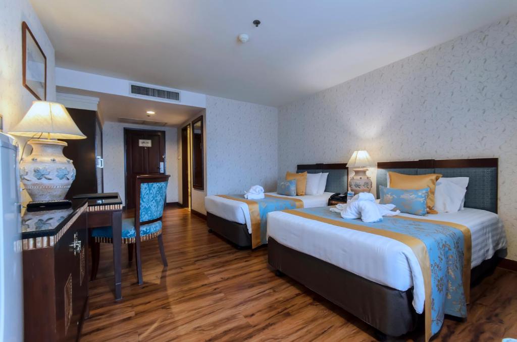 Prince Palace-1